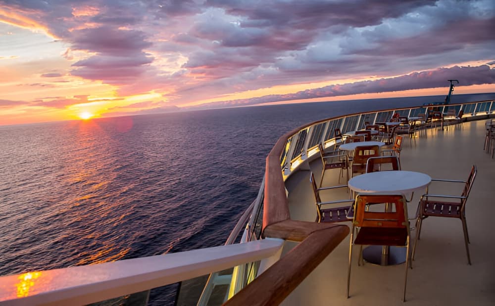 Explore the World of Cruise Travel with the Tour Guide System