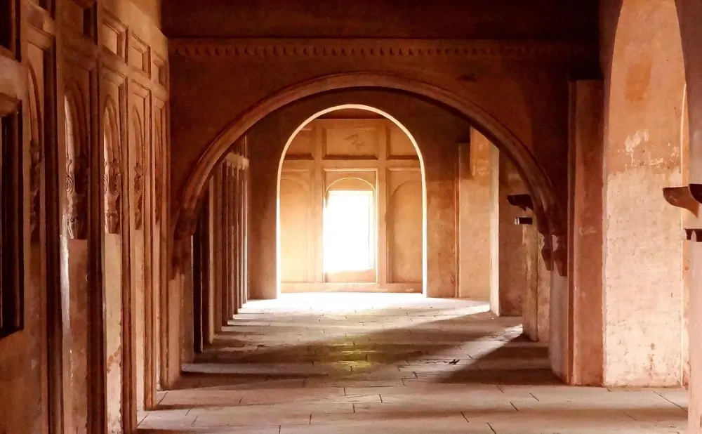 The Silent Sanctuary: Why Audio Technology is the New Essential for Global Retreat Centers