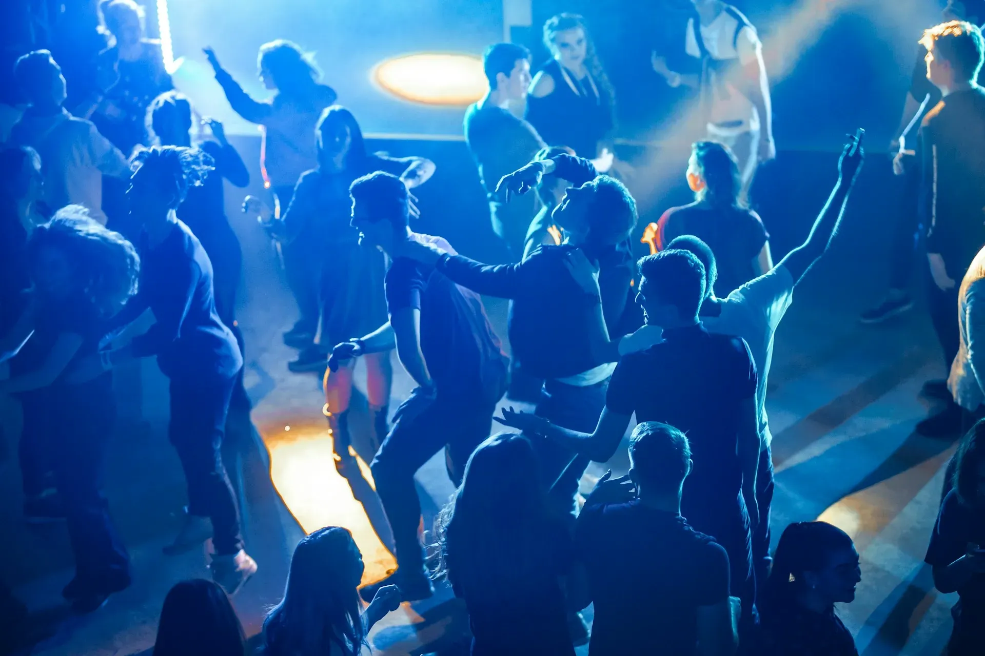 The Rise of the Silent Rave: Why Dancing in Silence is the New Global Trend