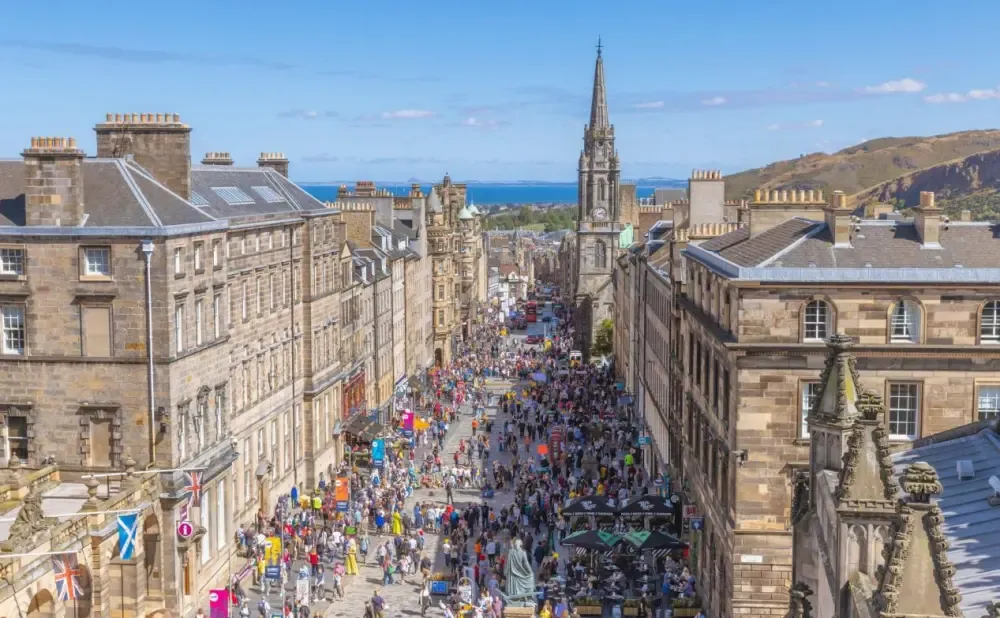 The Edinburgh Festival Creates Growing Demand for Professional Guided Tour Services